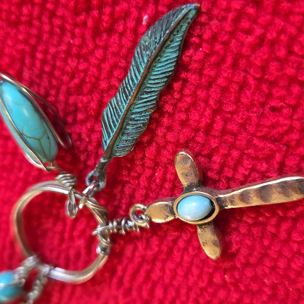 Vintage 90's CHARM NECKLACE 28" Chain (BIN 008)